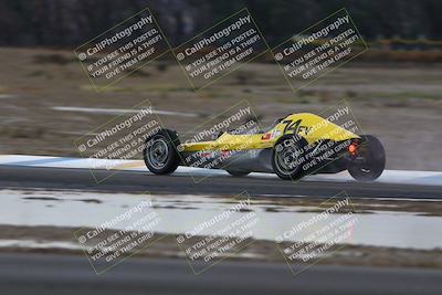 media/Nov-16-2025-CalClub SCCA (Sun) [[2975c16dfc]]/Group 2/Turn 1/